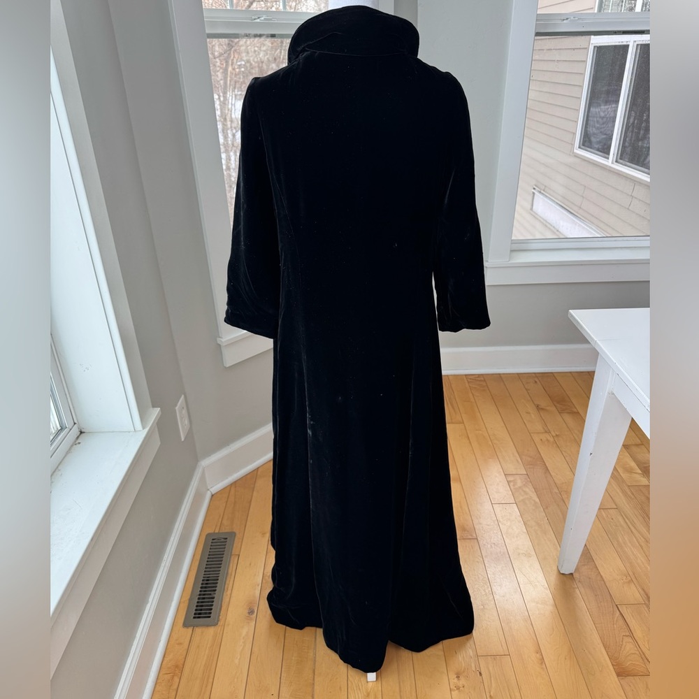 Vintage Black Velvet Tie Neck Ankle Length Dress Coat Size Small - Picture 4 of 15